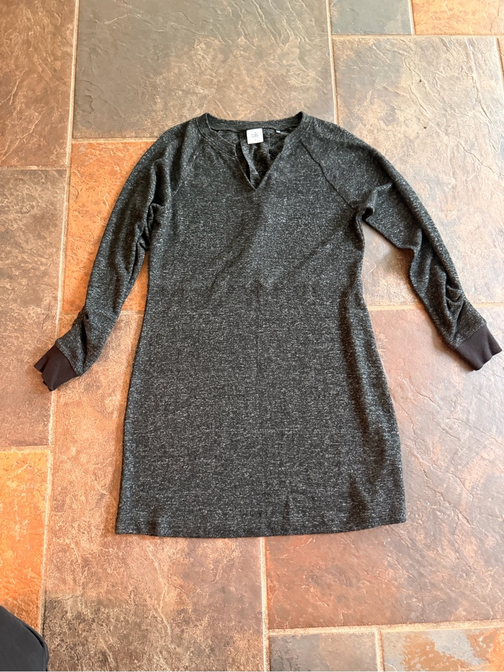 Cabi Women's long sleeve gray knit dress